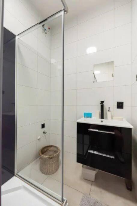 Cutest Studio With Best Location وارسو المظهر الخارجي الصورة